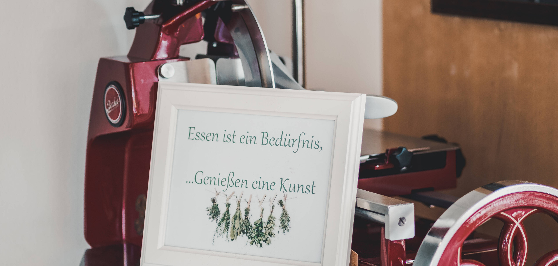 Öffnungszeiten & Reservierungen