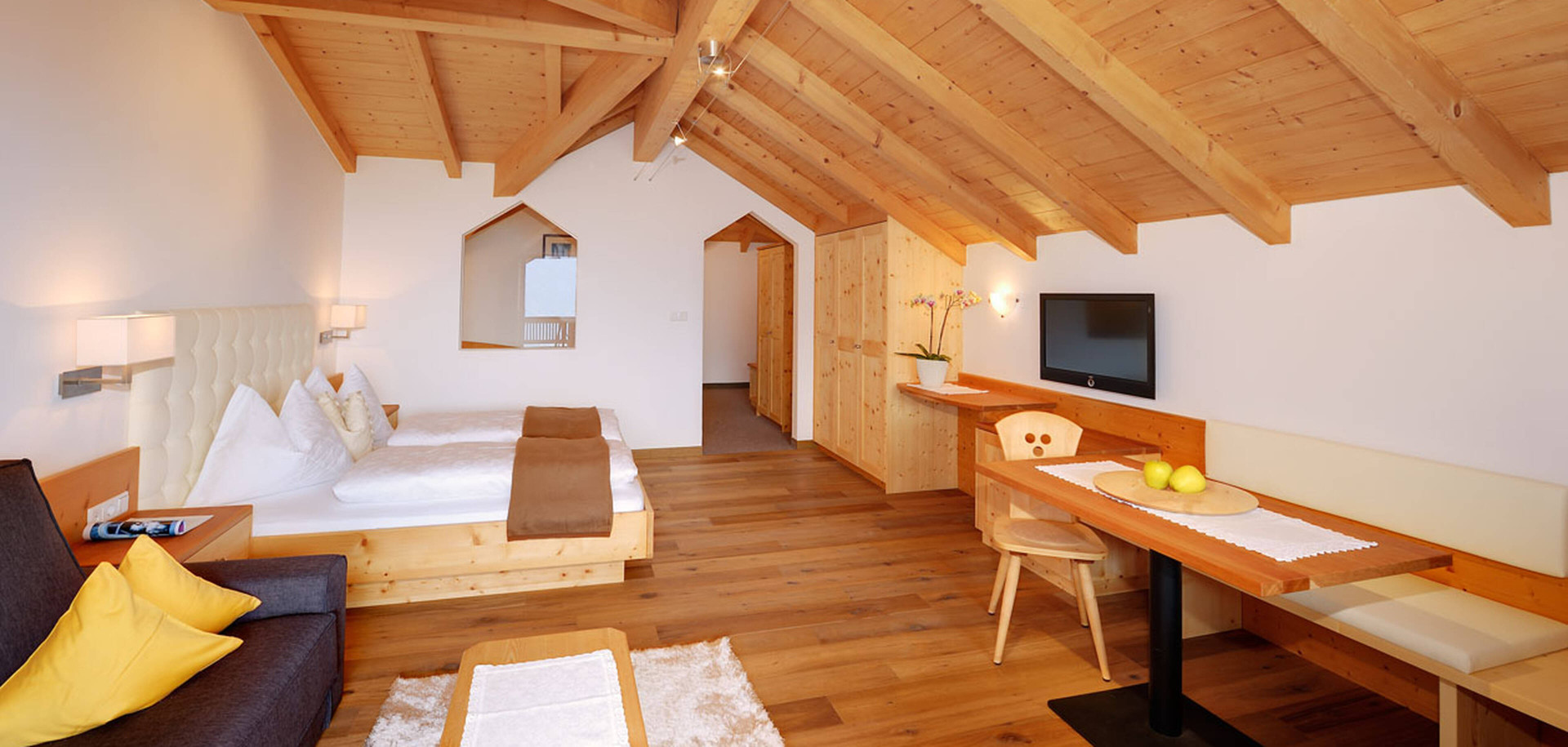 Rooms & prices