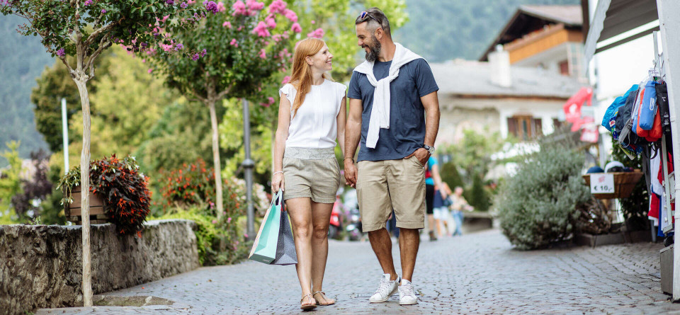 Shopping - Plus Shopping - Plus